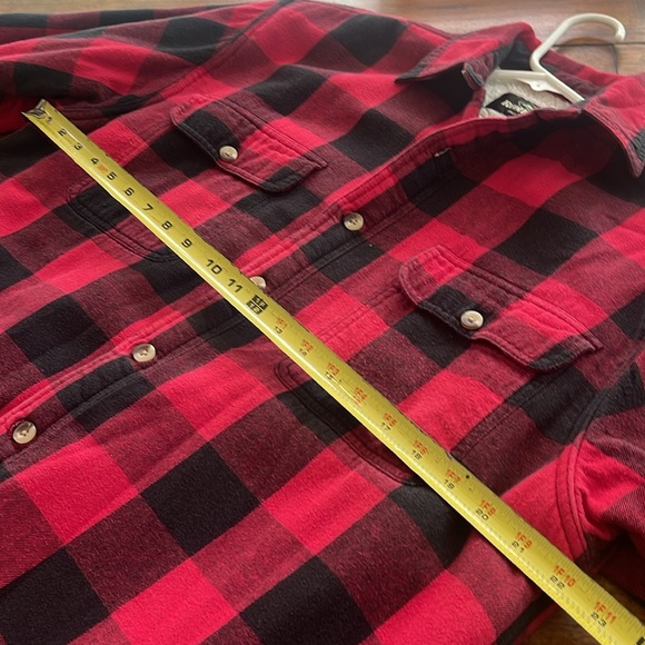 RedHead Brand Men's Long Sleeve Red black Plaid Flannel Sherpa Lined Shirt Sz M - Picture 8 of 10